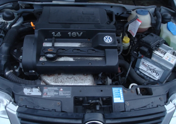 Volkswagen Polo cena 5000 przebieg: 188000, rok produkcji 2001 z Wałbrzych małe 172